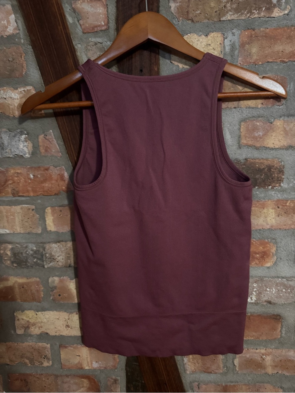 Athleta Ribbed V-Neck Tank Top - Plum Rose - Picture 5 of 5